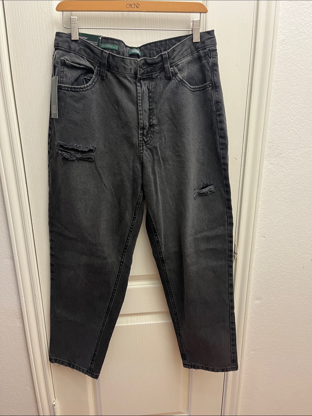 wild fable Black High-Rise Relaxed Distressed Jeans